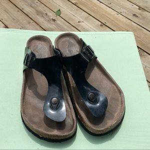 Comfy casual “Birkenstocks”
